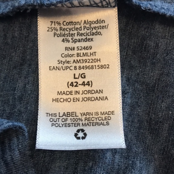 Athletic Works long sleeved tee - Picture 3 of 3